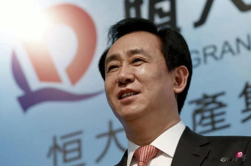 4月13日至14日，恒大集团、恒大地产及许家印一案一审在深圳进行了开庭审理，许家