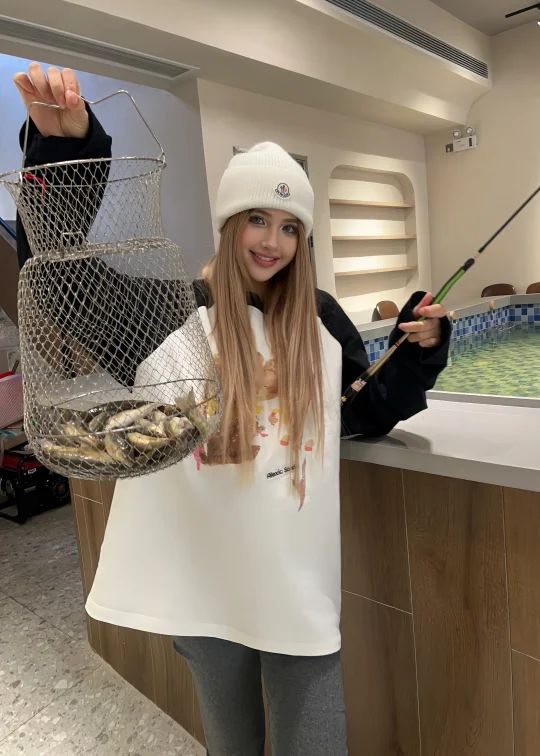 all is well 🥯🎣