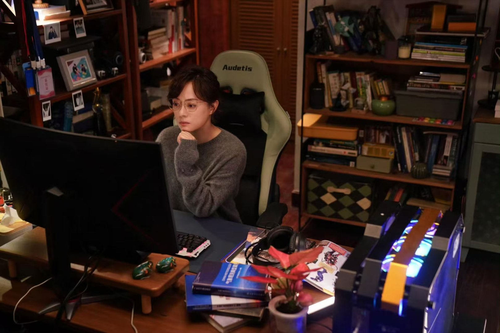 孙俪这次聊得挺狠 不回避、不美化、不煽情。孙俪聊颜聆的PUA经历，冷静克制但句句