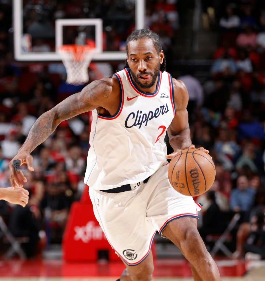 NBA西部最新排名！

马刺逆转勇士，坐稳第二的位置！
快船准绝杀升第九，湖人掉