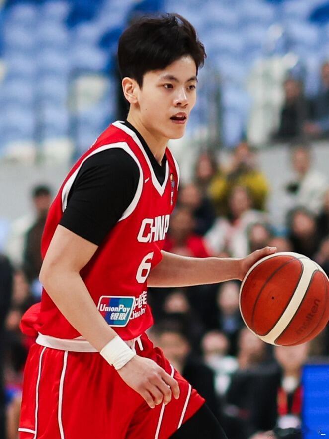 杨舒予杨舒予中国女篮中国女篮热身赛中国女篮vs国际女篮联队 20260207中国