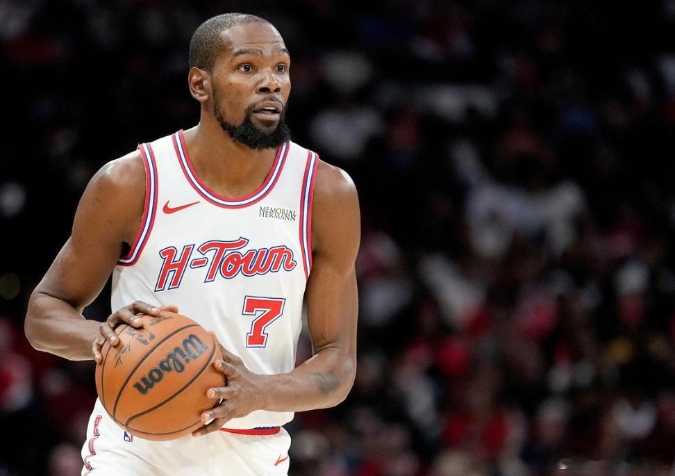 杜兰特火湖g2出战 无上场时间限制！杜兰特带伤火线复出迎战湖人北京时间4月22日