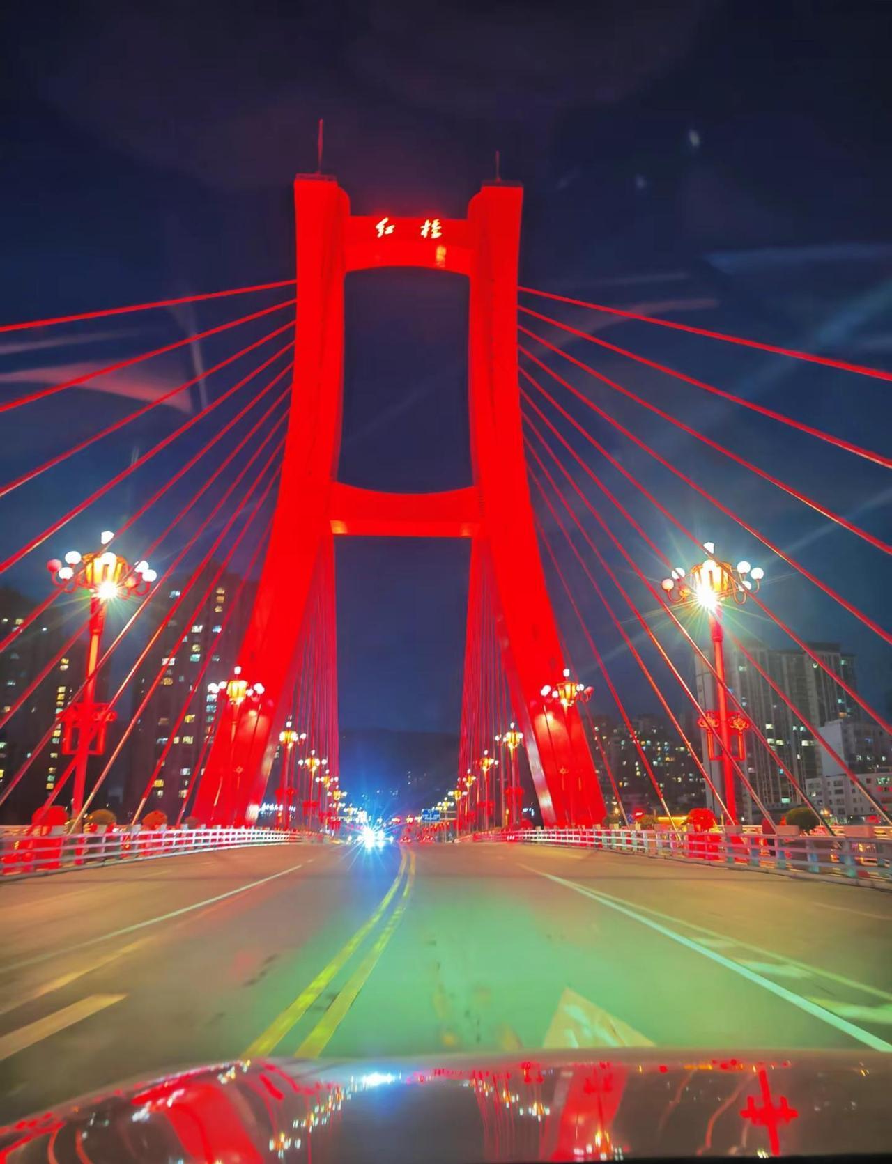 瑞士徒步路线推荐 苍山下洱海边骑行 愿所有人平安喜乐