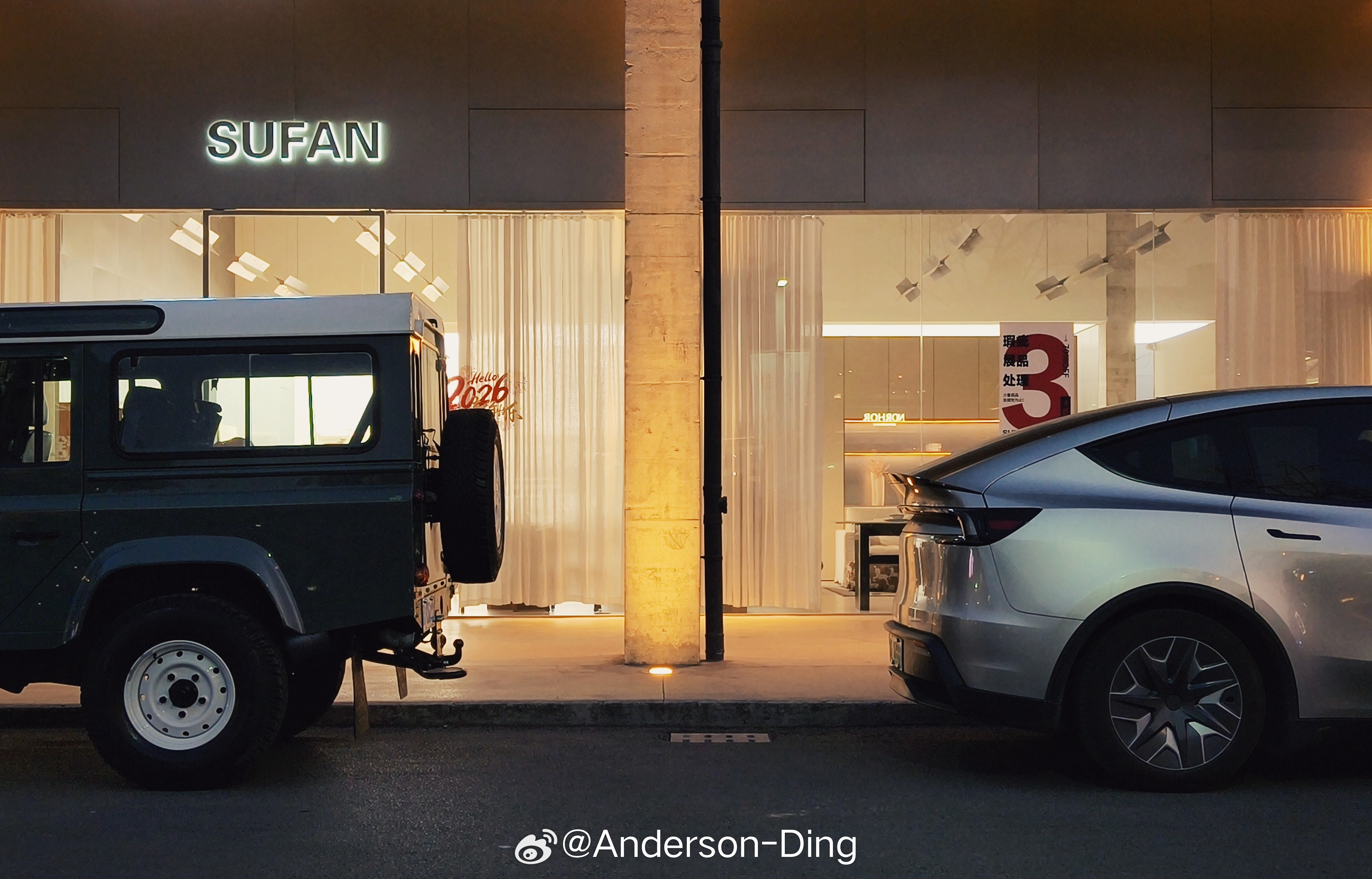 时不时就能拍到一些有意思的combo这两个车的造型方案相距40年稀有车实拍新能源