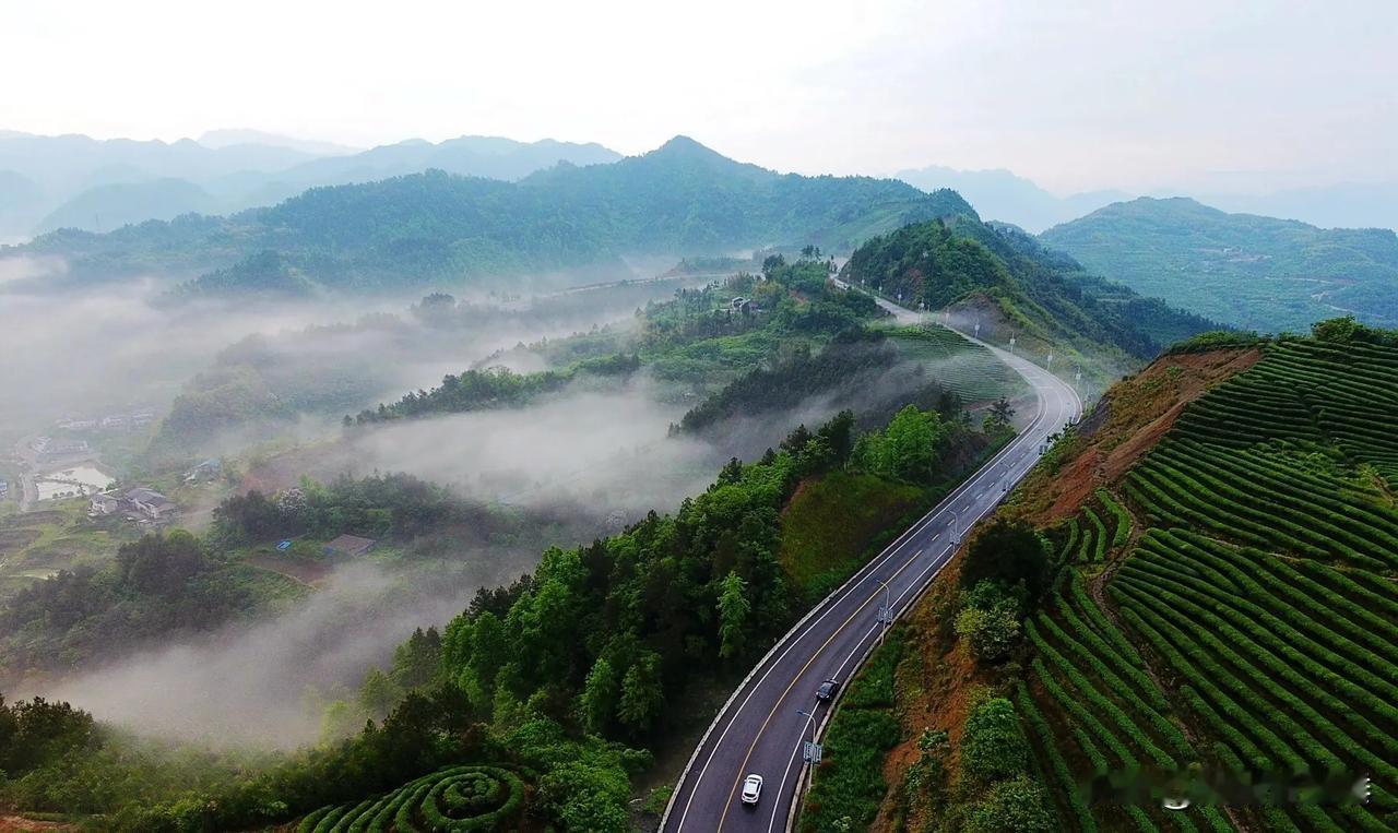 看图猜地区系列！
我敢肯定几乎没有人能猜出来这是什么地方！因为这样的地形，可以说