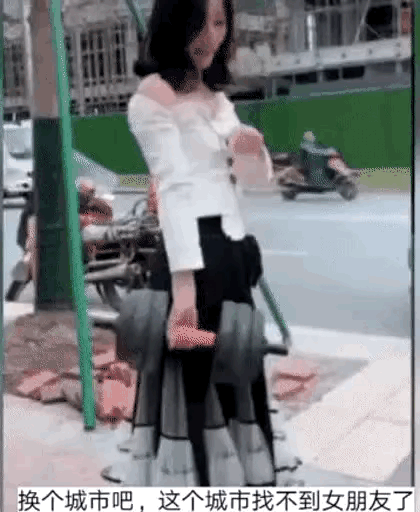 图一：小伙子还是算了吧，赶紧换过一个城市生活吧，这里你已经呆不下去 
图二：飞鱼