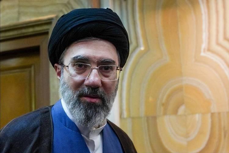 穆杰塔巴这三招绝了，中俄秒懂！巴铁宁可得罪美国，也要送伊大礼！
4月23日，伊朗