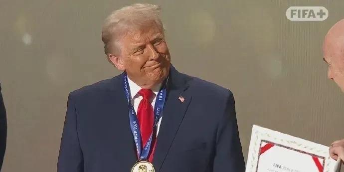 2026美加墨世界杯小组赛分组抽签仪式于当地时间12月5日在华盛顿举行，因扩军淘