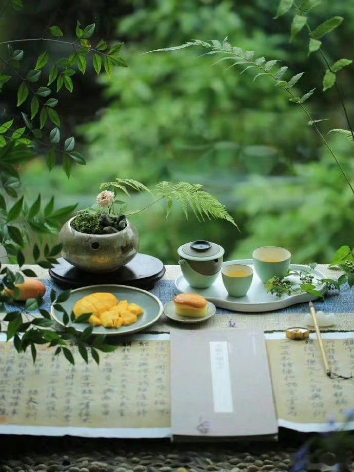 《小王子》里有一句台词说：“想要和别人制造羁绊就要承受掉眼泪的风险。后面一句是“
