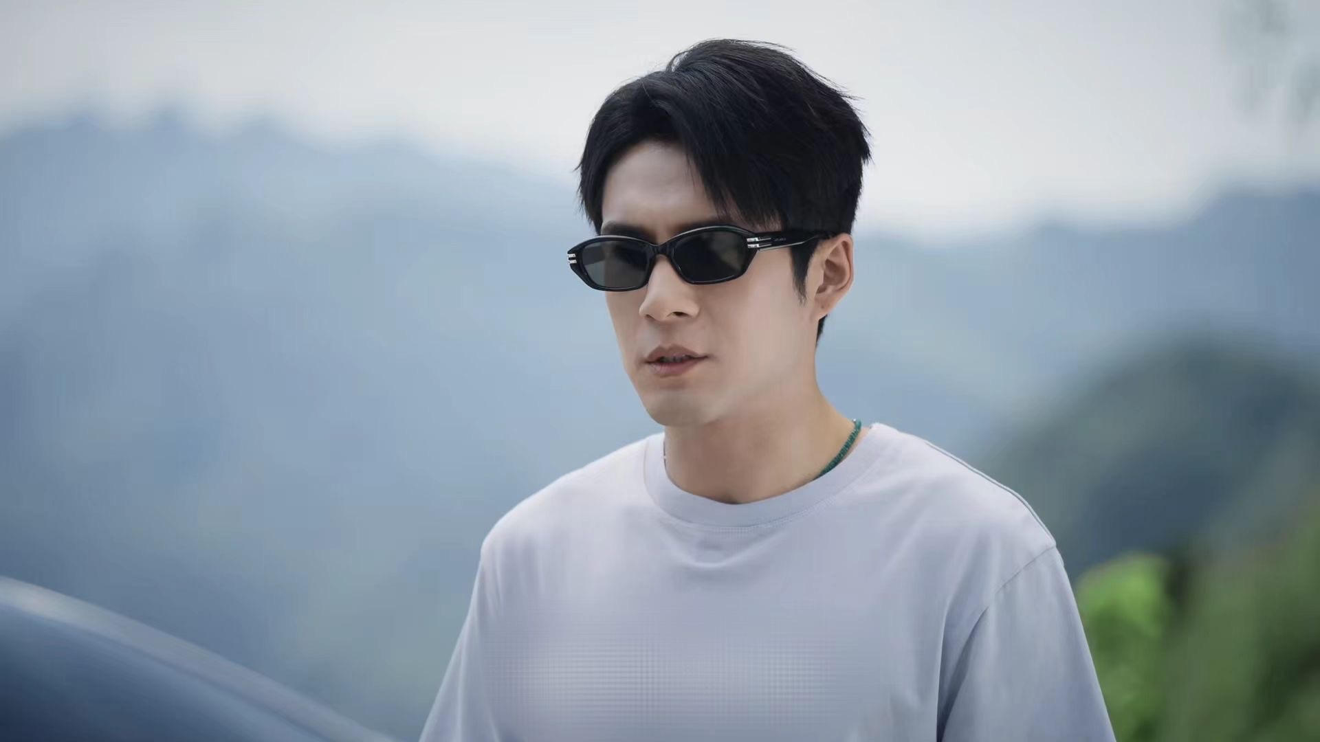 娱乐圈的赛车手韩东君副职业赛车手 谁能拒绝韩东君驾驶智界S7跑山的画面！智界S7