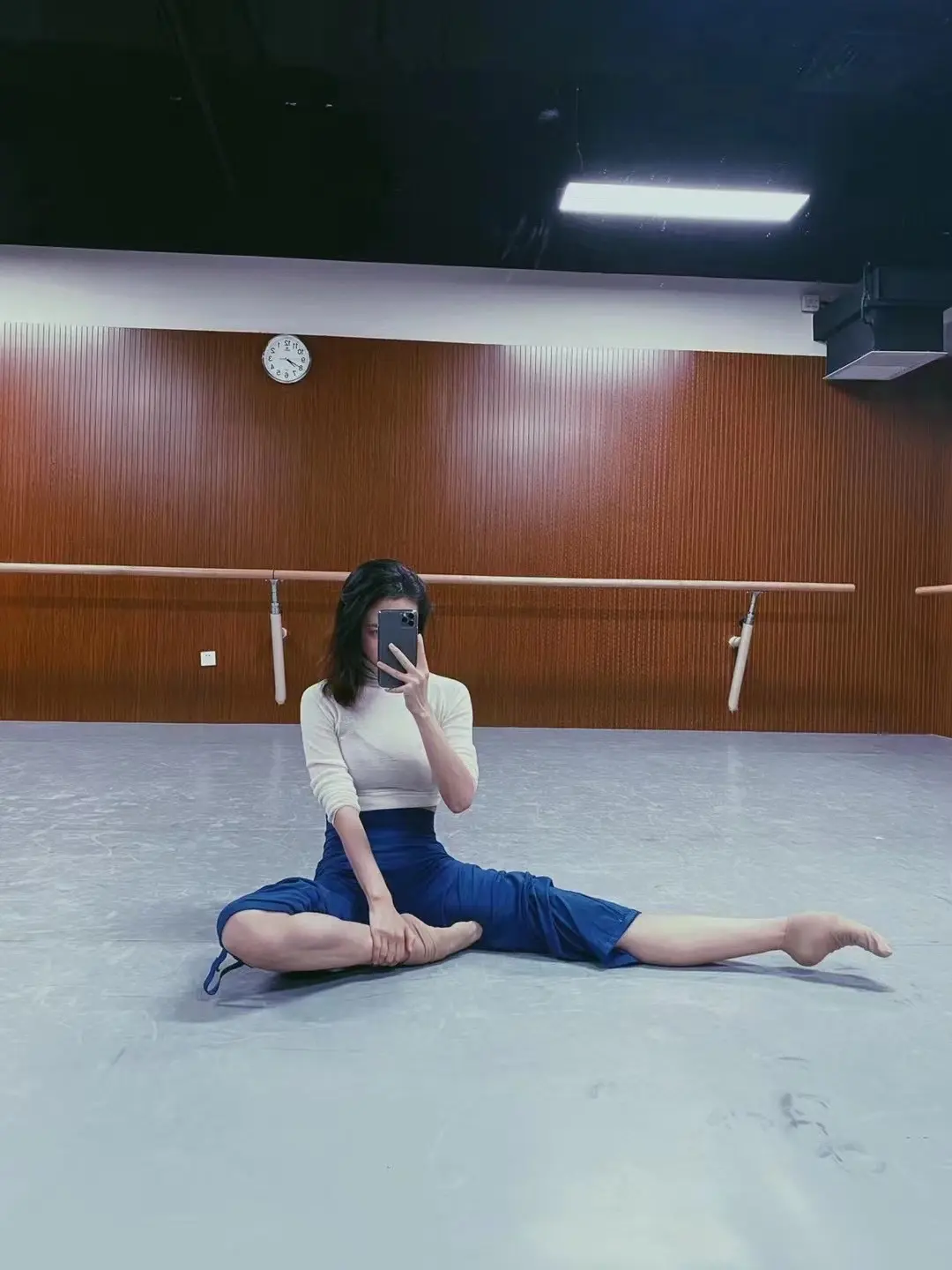 练功 舞蹈房 日常练功