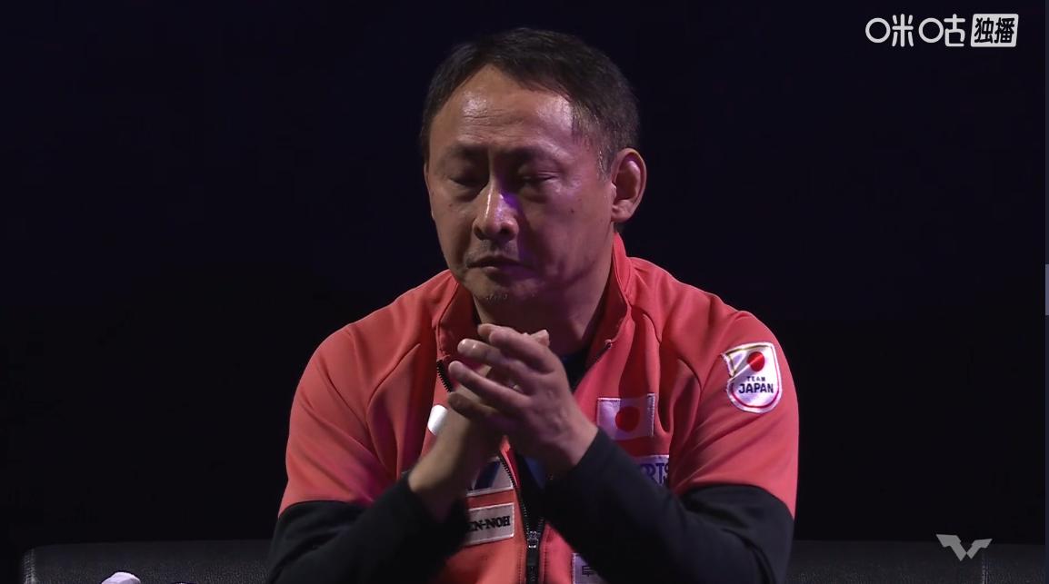张本美和大比分2-1反超后，大家注意到张本宇的表情了吗？

明显是对张本美和的表