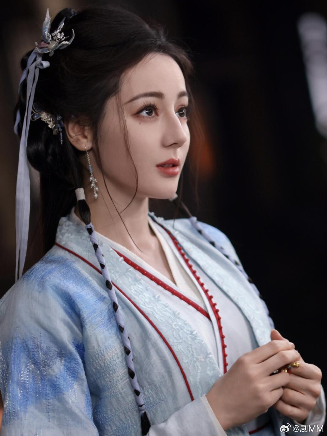 迪丽热巴贺思慕配得感 迪丽热巴贺思慕配得感，这回依旧是色? 迪丽热巴新剧对女主控