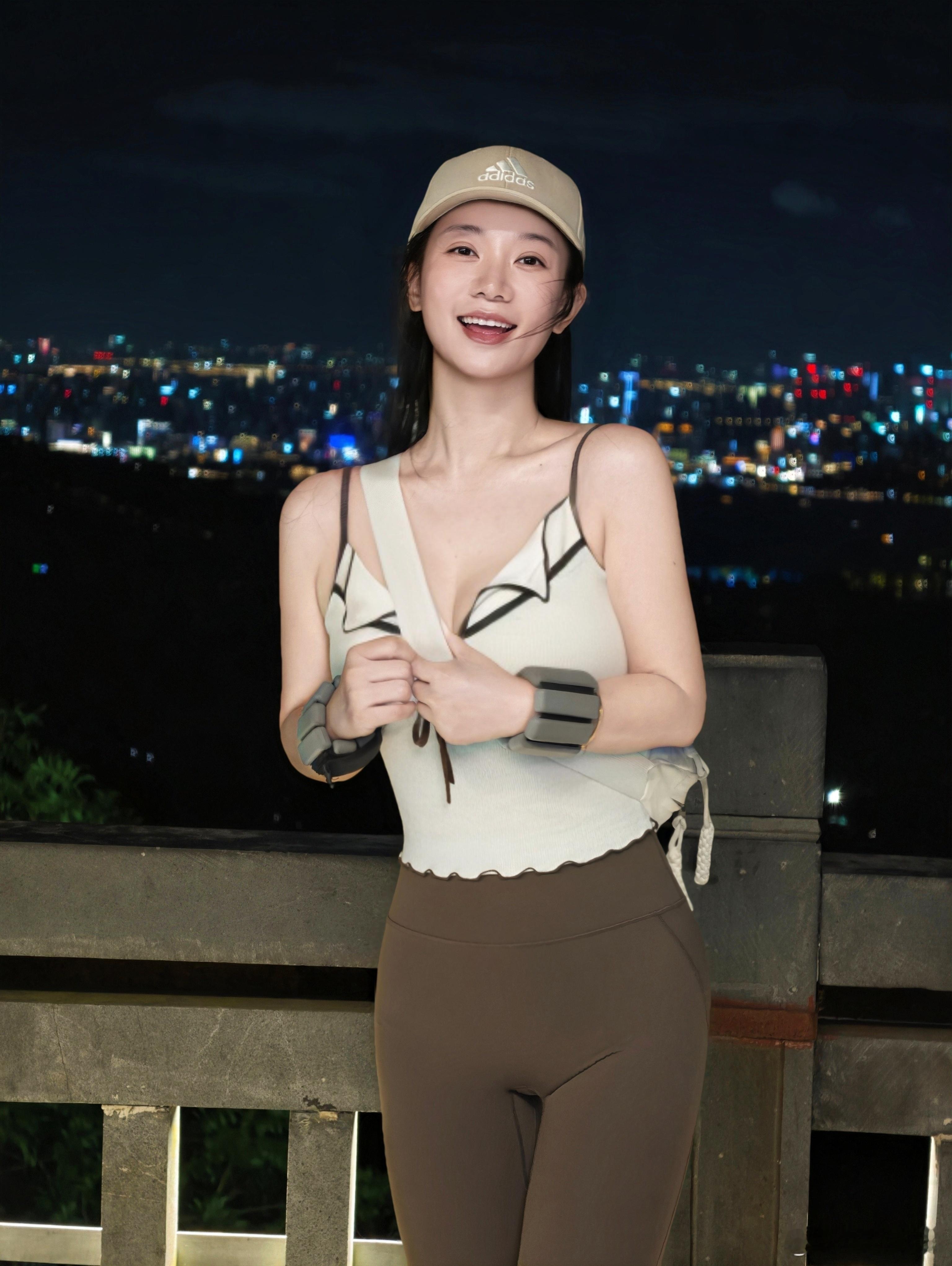 早啊昨天的北高峰夜景欣赏一下
