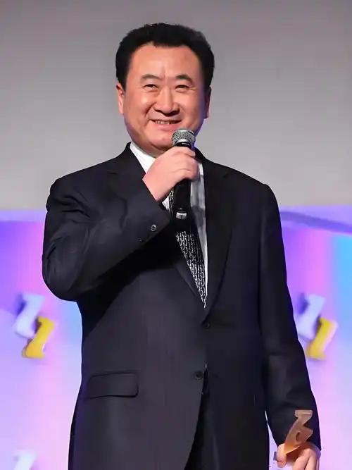 王健林的胆子有多大？什么清华大、北大不如胆子大，现在我也告诉你，什么哈佛、耶鲁，