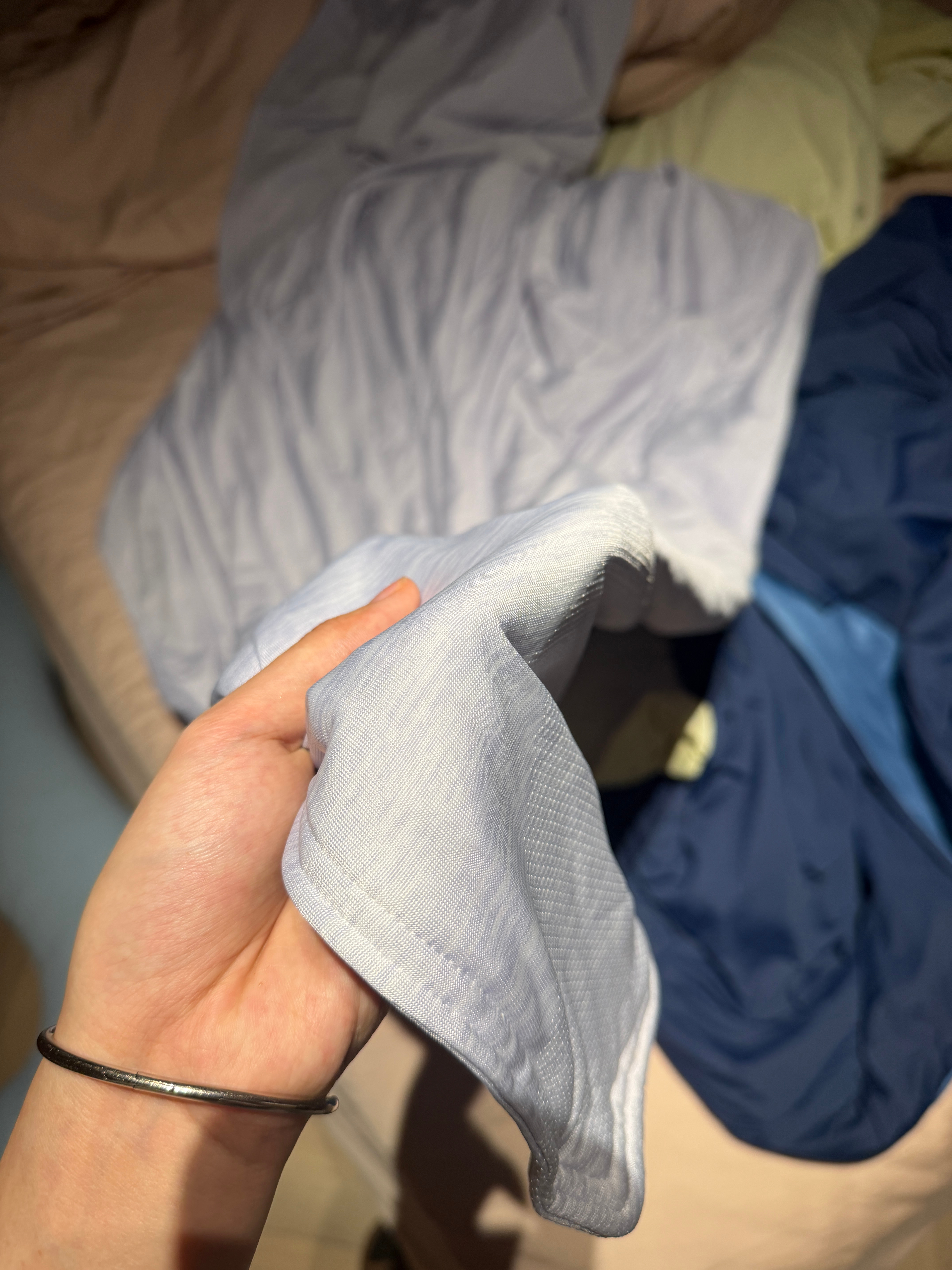 图一就是我说的那个比亚朵夏凉被还要贵的……没收到前我真的很不理解，一收到我的妈呀