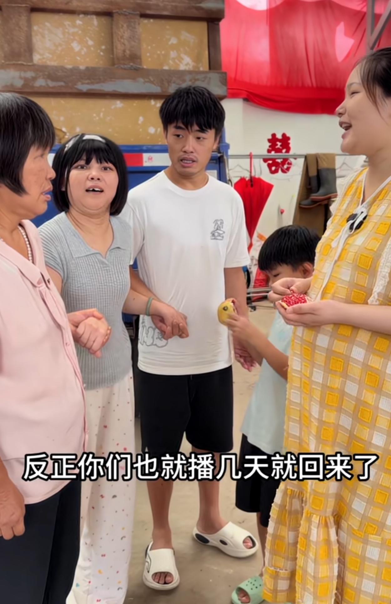 都说丹丹的婆婆对大儿子和大儿媳一家没有好态度，要不是黑脸，要不就是说话大声嚷嚷，