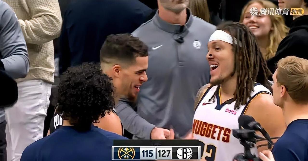 不吹不黑，今日戈登和波特对决表现数据对比！！
 
戈登：今日复出，对阵篮网上场2