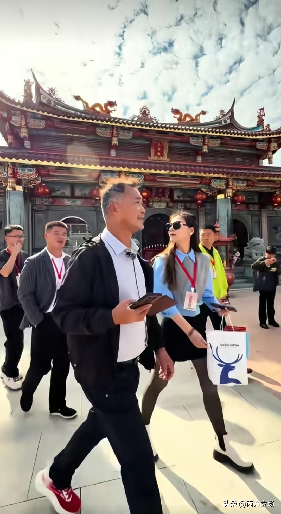申请2026年最佳摄影，
沈巍与晓晓。