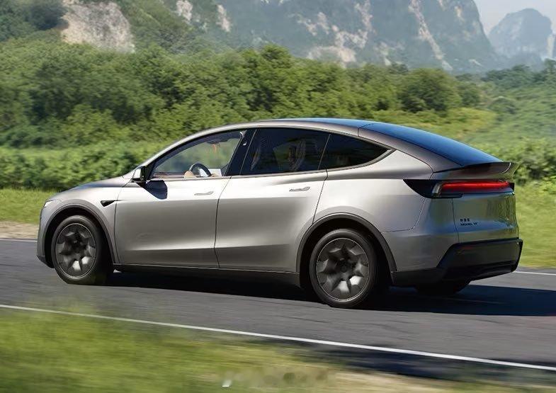 据说Model YL上市以来，特斯拉每天收到近 10000 份 Model YL