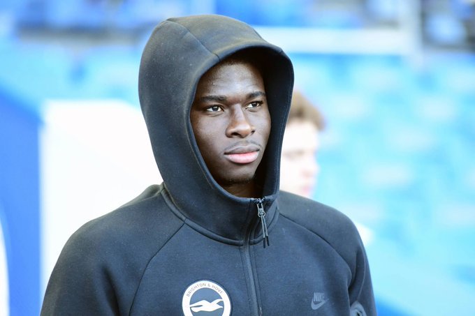 天空体育Sacha Tavolieri拜仁将巴莱巴列入中场引援名单。布莱顿可能会