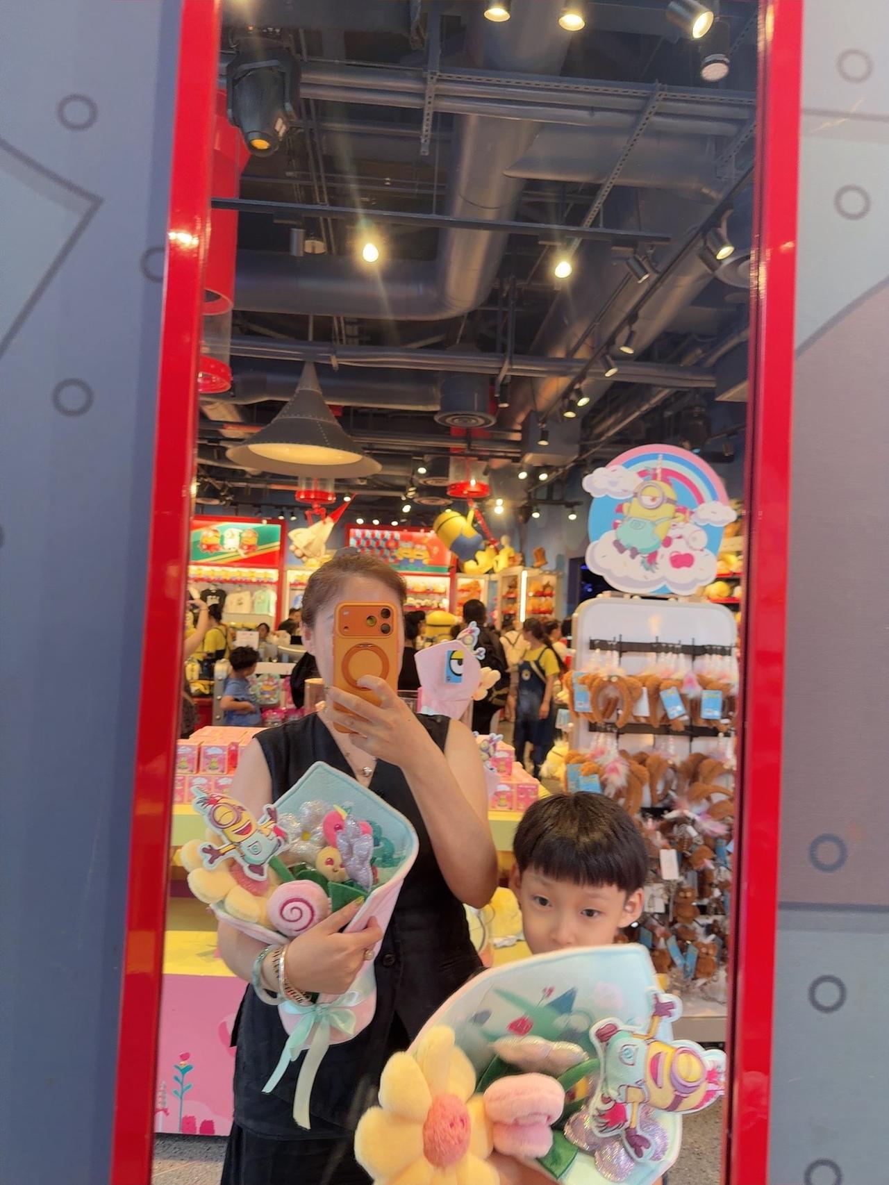 我是不枯萎的妈妈 你是很阳光的小男孩👦母子日常自拍 创作者中心 创作灵感 和我