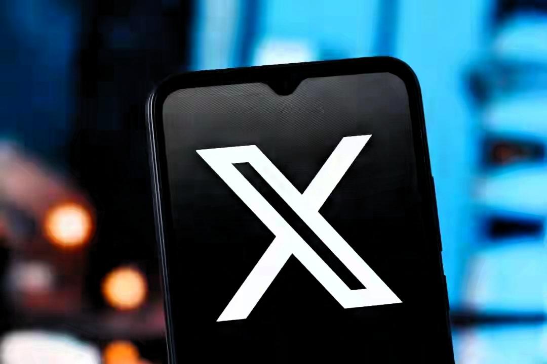 真就离谱！英国要封X，美国直接放话：敢封就抓你官员？！

这事看得我目瞪口呆，现