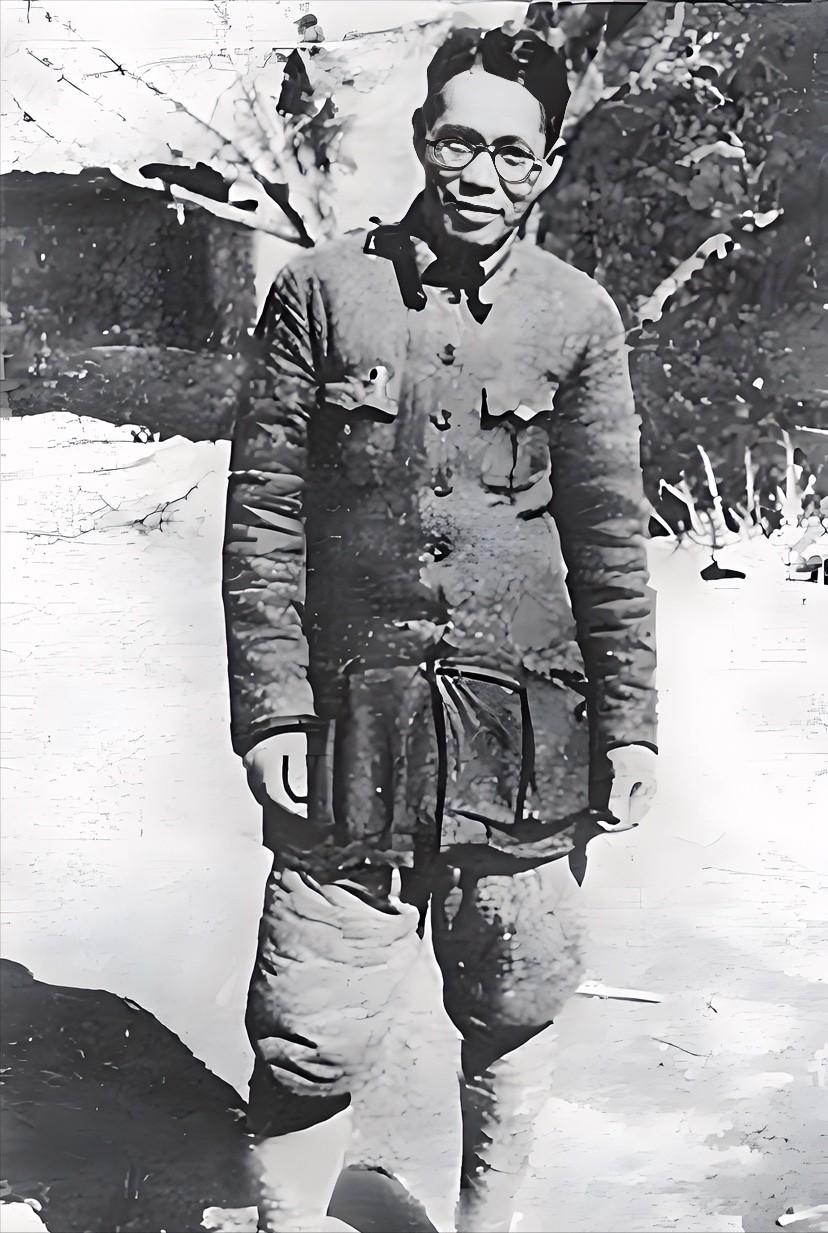 刘亚生是解放战争中被俘级别最高的将领。1946年6月，中原突围。359旅政治部副