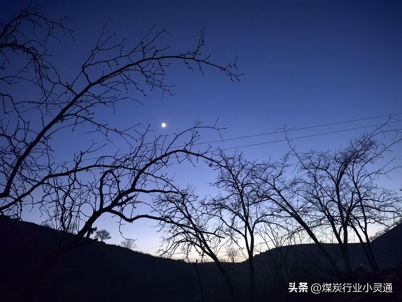 防雷工程主要有哪些部分呢?防雷工程整体就分三大块：外部防雷、内部防雷、接地系统，