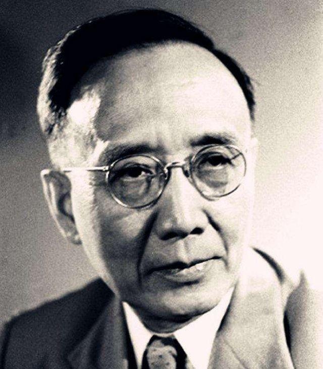 郭沫若为什么能够担任中国科学院院长？
1892年出生于四川乐山的郭沫若，从小就展