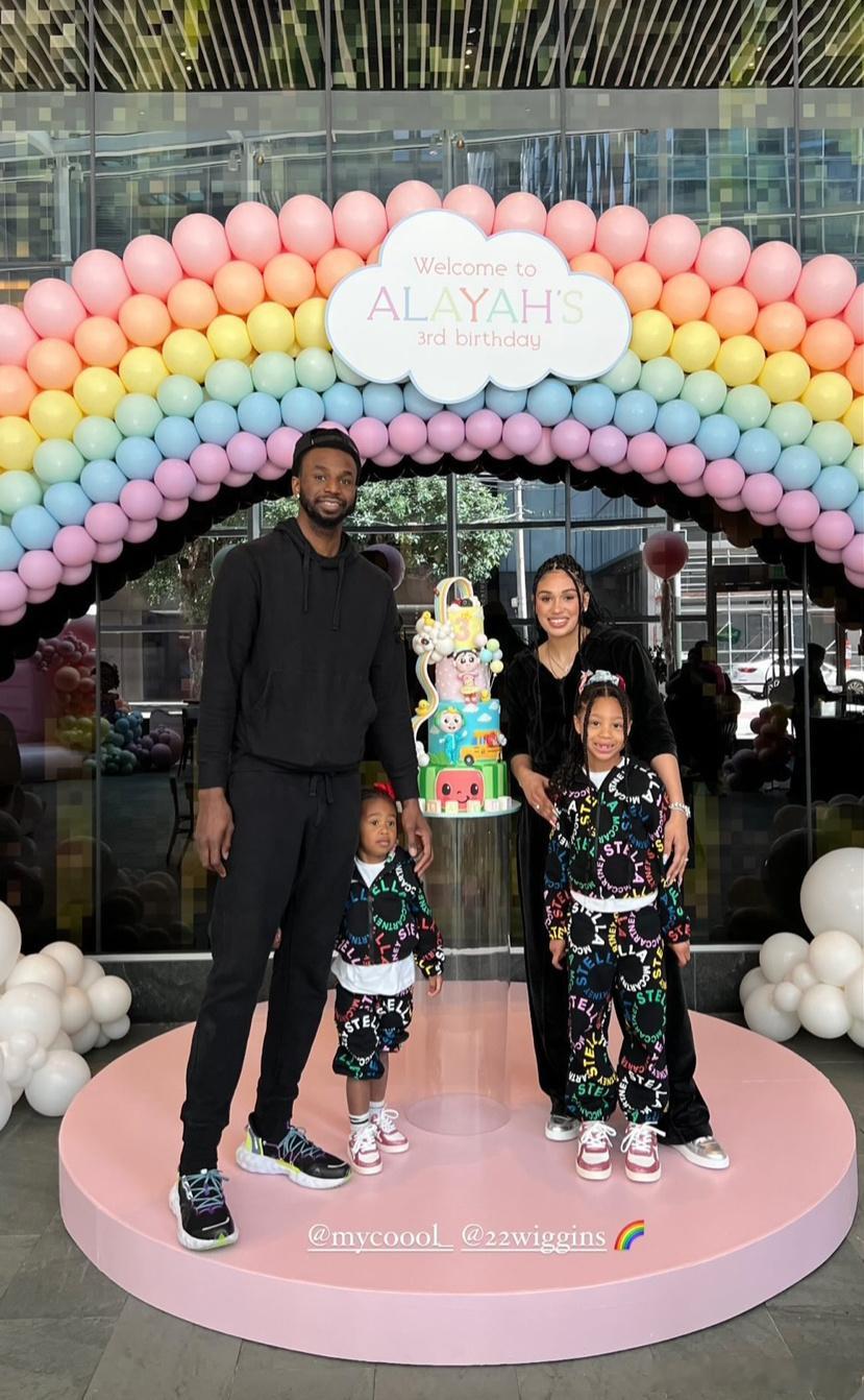 嘴哥生的往左靠嘴嫂生的往右靠[好喜欢]#金州勇士[超话]##安德鲁维金斯[超话]