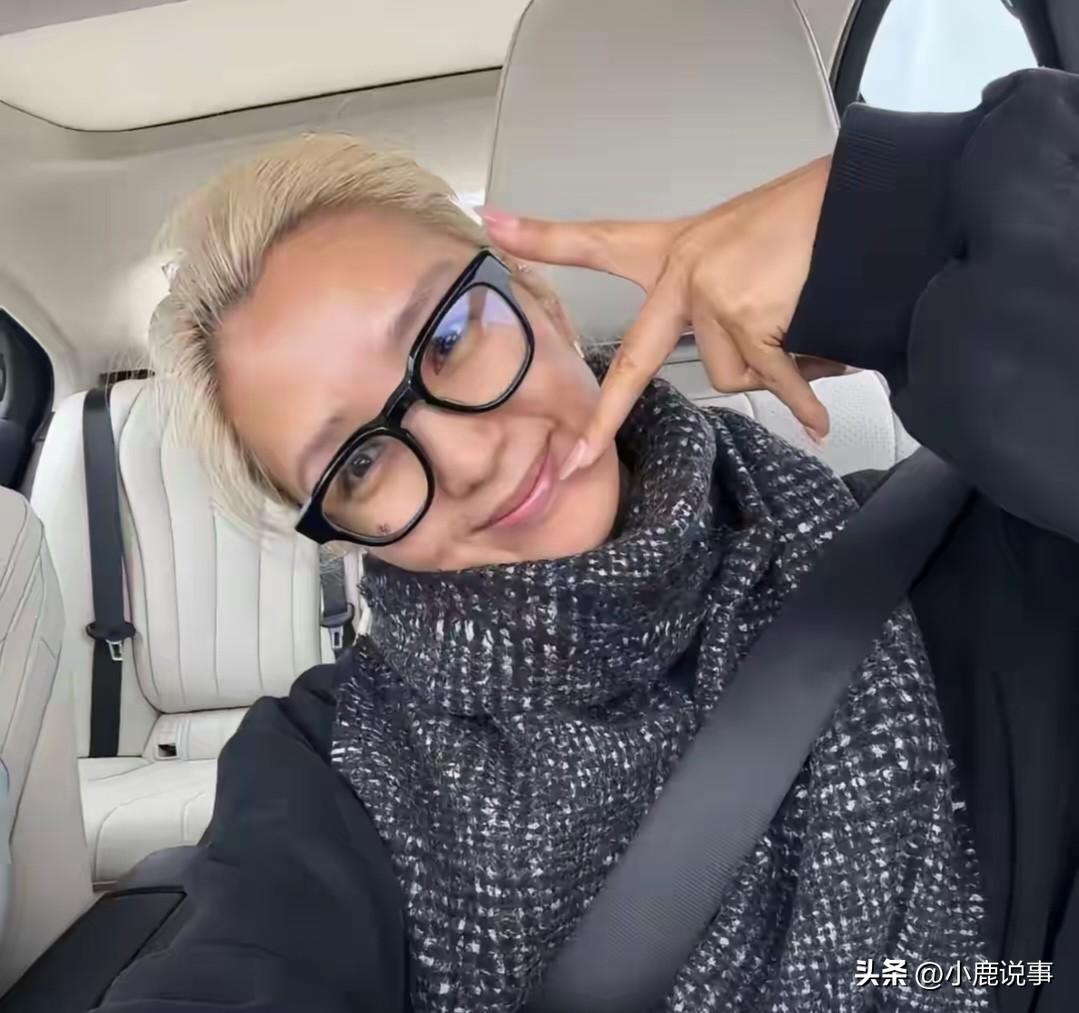 何洁说自己没有出轨，
只是离婚半年就生下了和现任的孩子。

她和前夫2018年夏