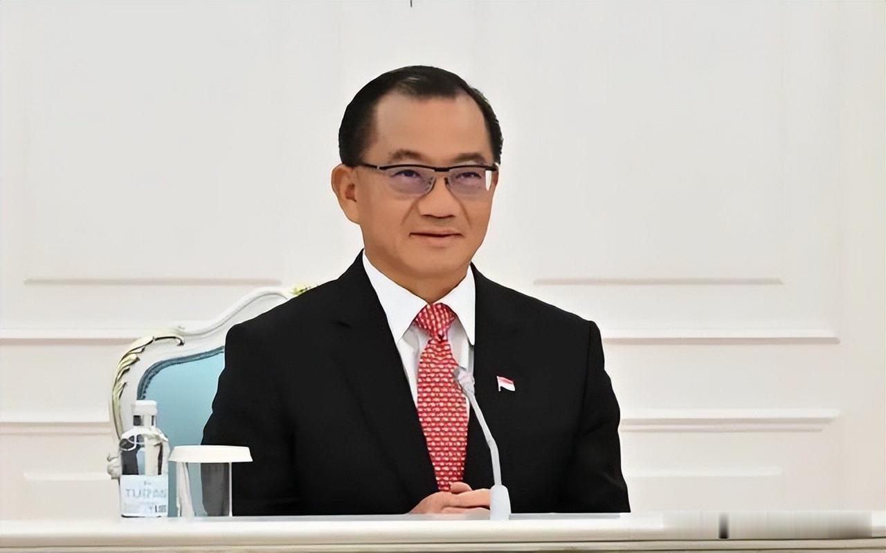 新加坡国会议长将访华！

说实话，新加坡议长真的存在感不强，其率团访华也是很少听