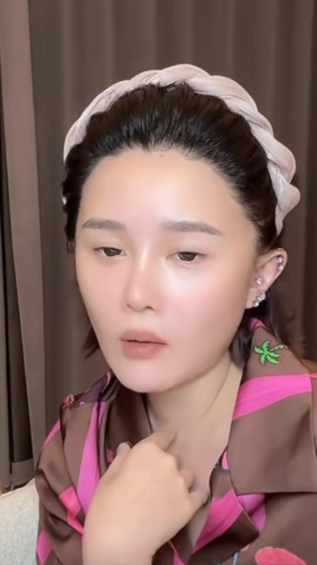 【昨天本山大叔女儿球球开播与粉丝聊天，被问到出门带保镖吗，球球的回答幽默风趣，包