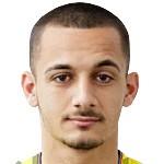 中超第三轮上演“剧情大反转”，青岛海牛主场迎战浙江队。上半场，埃朱马一脚先声夺人