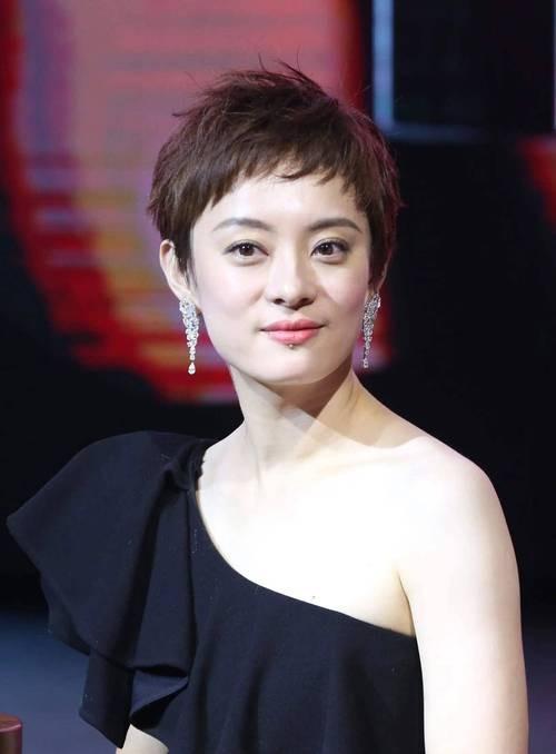 孙俪，高调官宣！
 
9月10日，孙俪直接冲上了热搜榜单，没有新剧宣发，没有综艺