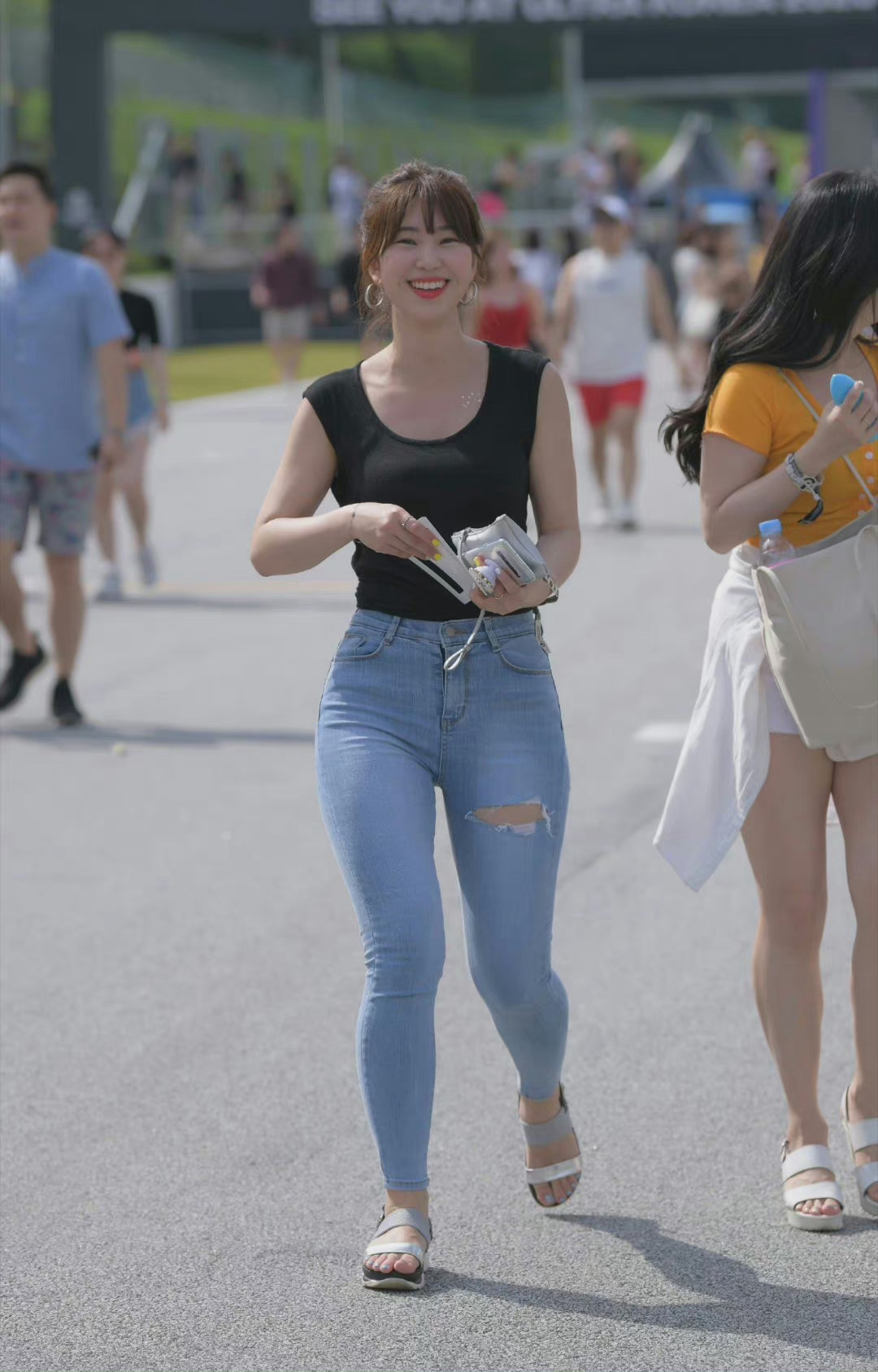 就喜欢这种微胖短小的身材 ​​​