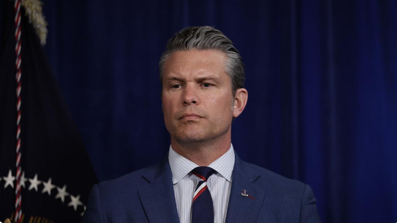 赫格塞特称美国将实现其舰队在全球范围内航行
 
美国国防部长皮特·赫格塞特表示，