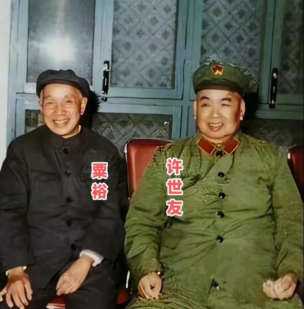 粟裕（开国大将）、许世友（开国上将），二人都出自华东战场。解放战争时期，粟裕是华