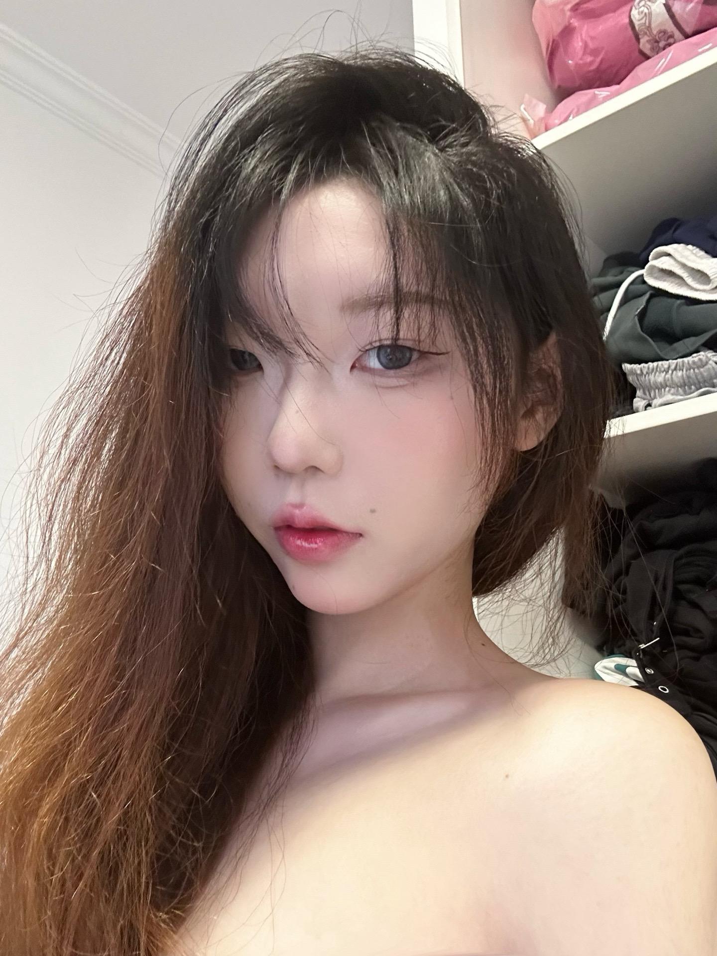 嘟嘟。