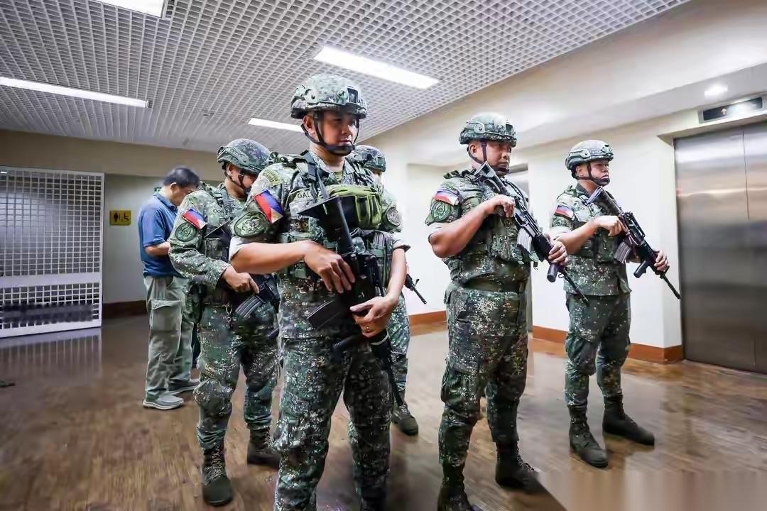 小马科斯本以为能一击制胜，彻底清剿杜特尔特残余势力，结果却上演了一出马尼拉夺权闹