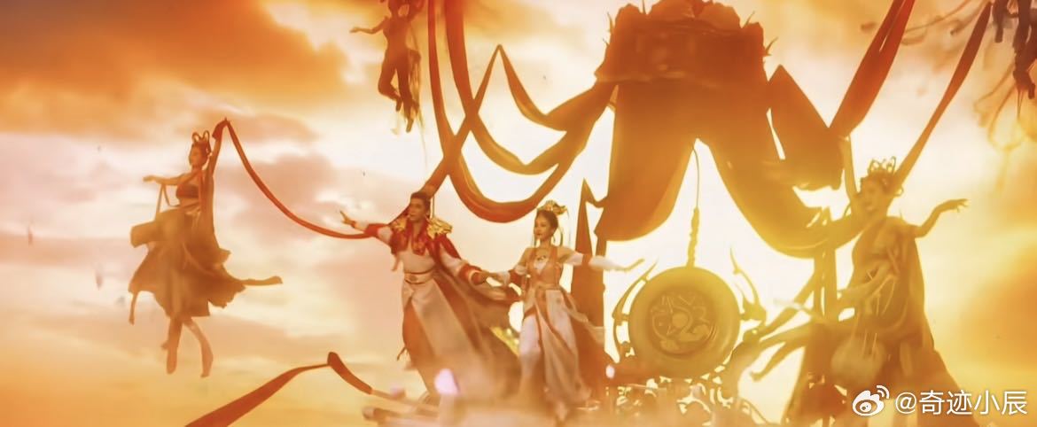 内娱特效不如非遗铸剑真实内娱特效虽在进步，可非遗铸剑的炉火铁花才是真震撼！以凡人