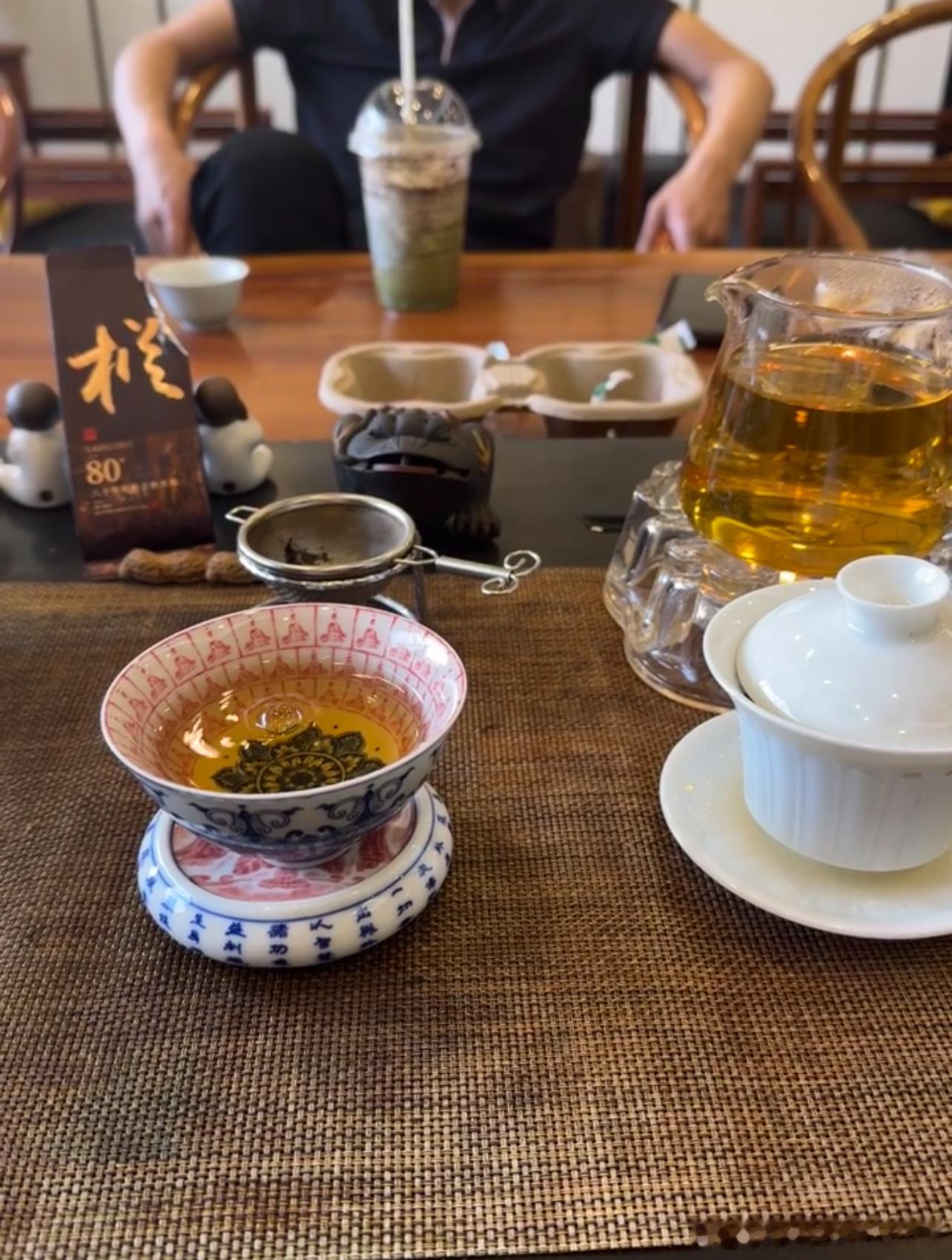 震荡行情就是这么墨迹磨人，大家有在自己做吗？是不是进也不是，不进又心急！在川哥这