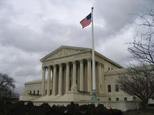 🔥🇺🇸⚖️联邦法官判：总统无权下令“如果州政府不上交选民信息，邮局就不给这