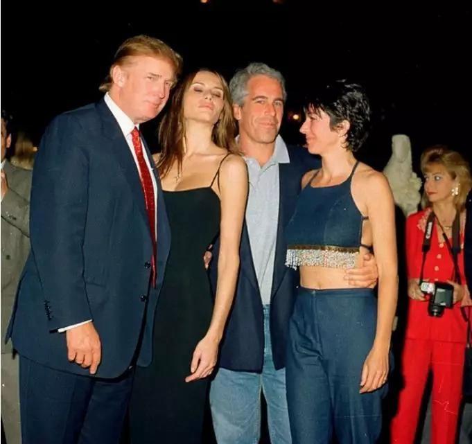 2月3日，特没谱最新表态：美国向伊朗派出的庞大舰队即将抵达伊朗附近海域。这里面有