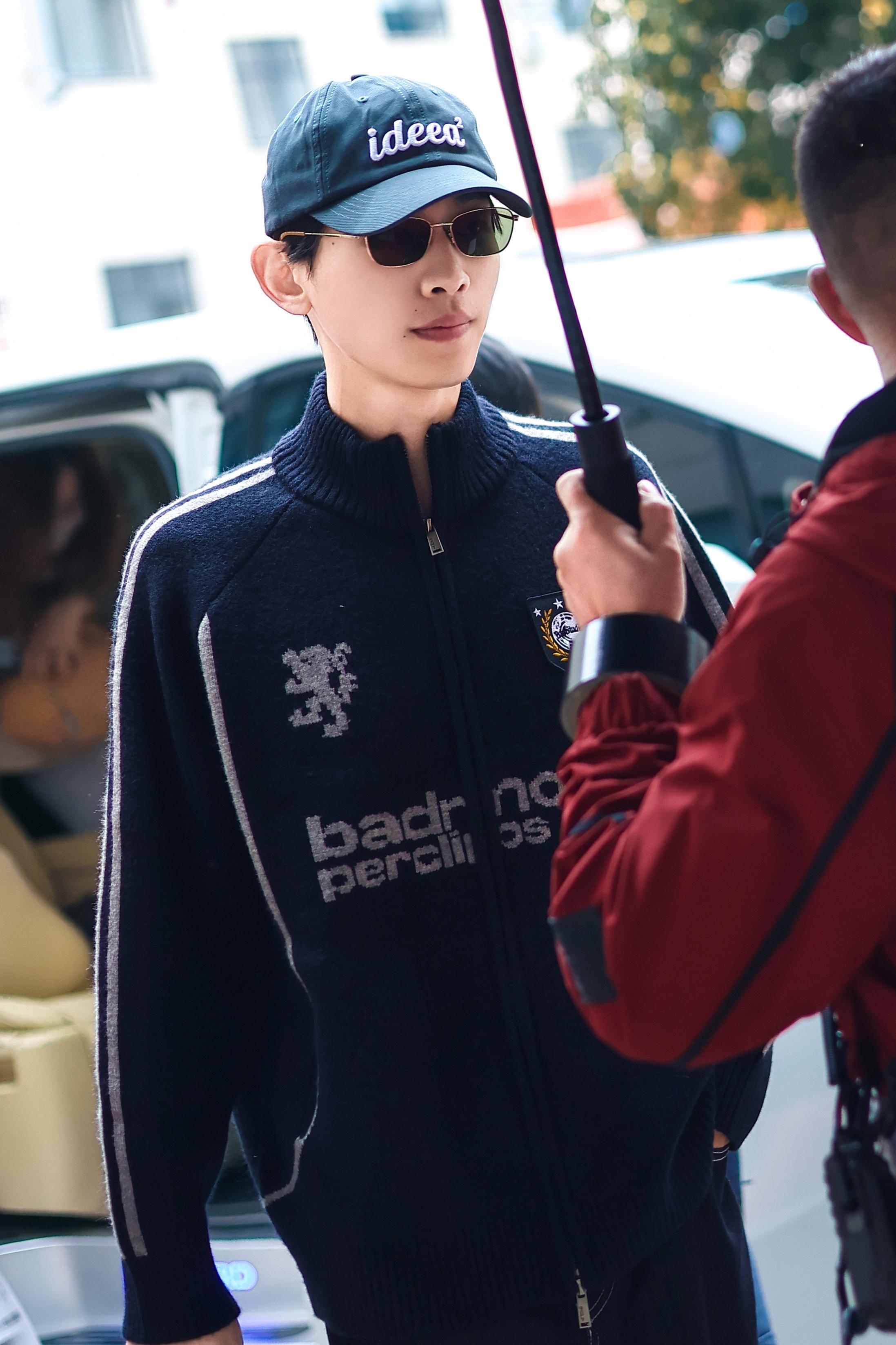 王楚然辛云来新剧开机应援 ​​​​王楚然辛云来新剧开机应援，王楚然辛云来《明月录