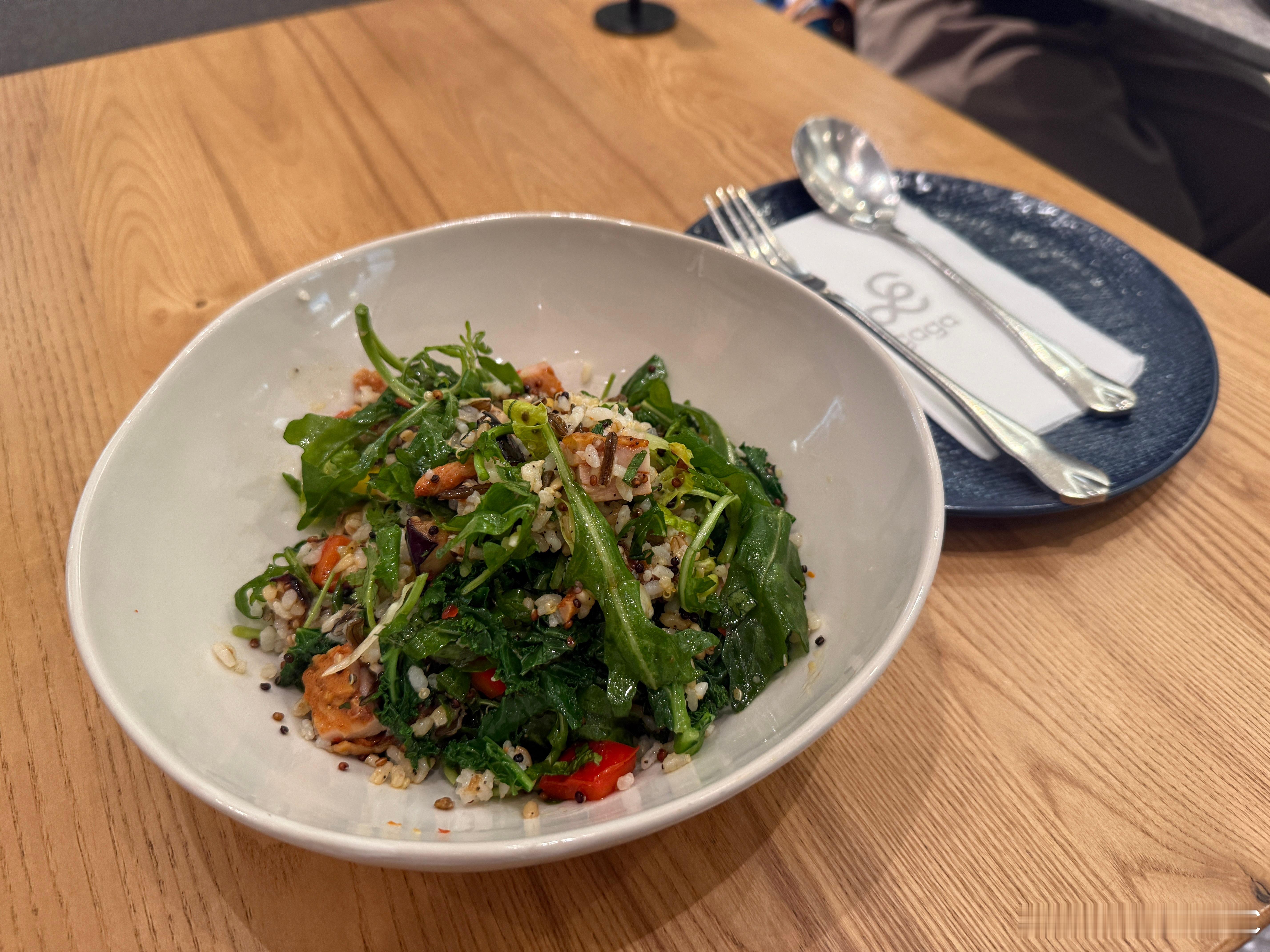 呐干净饮食吃一口就想吐[苦涩][苦涩][苦涩] ​​​