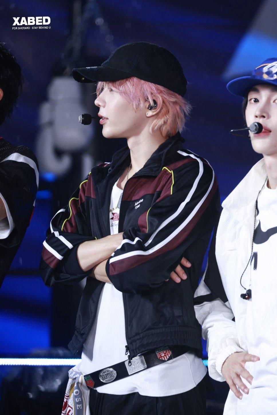 260619©behindshox 