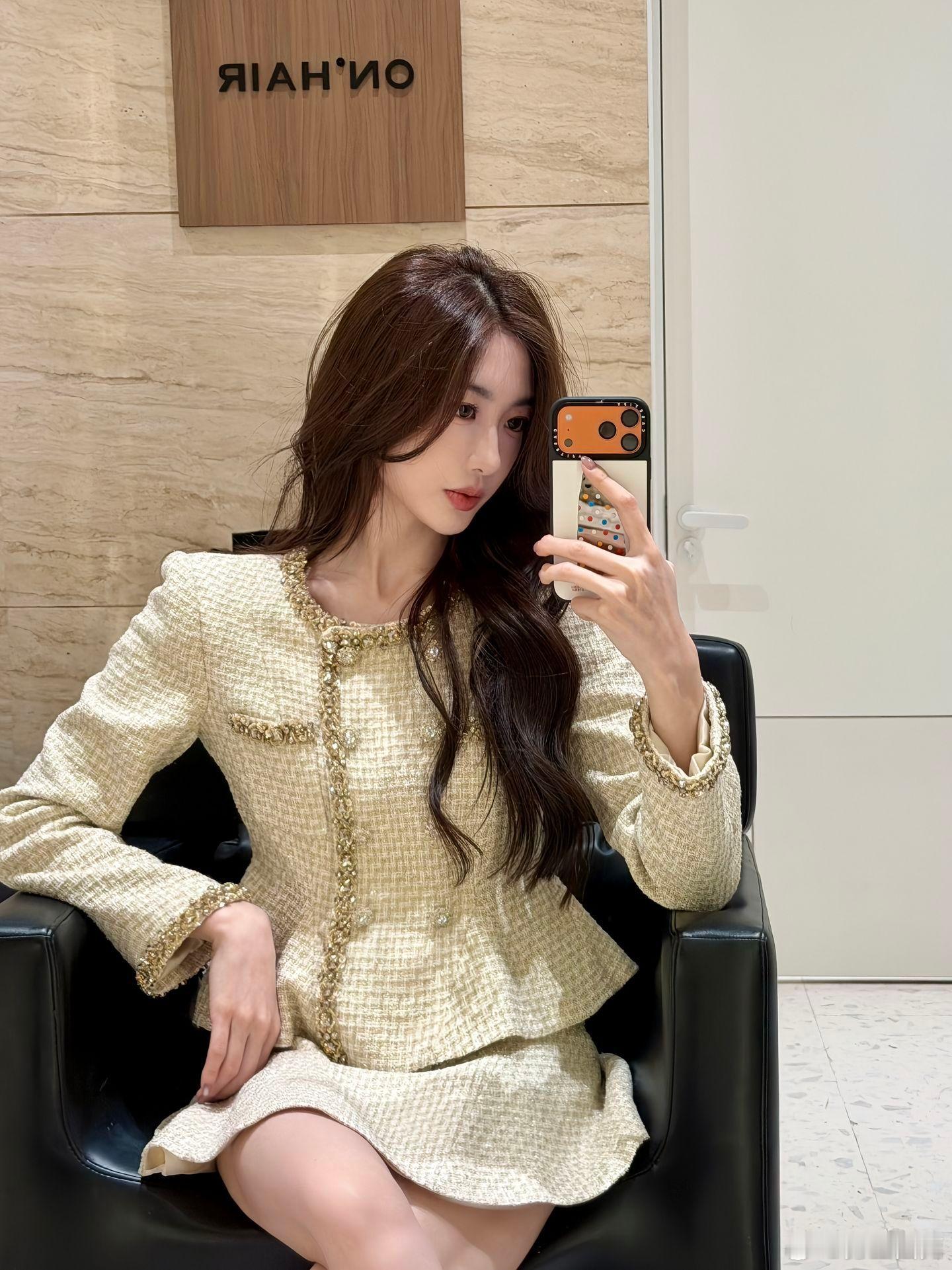 孙乐言孙乐言 乐乐言这个发色真的好好看没看过的图耶好米好米 