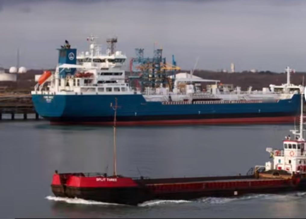 2026年4月10日，日本首相宣布了一项震动全球能源市场的决定：日本将从5月初开